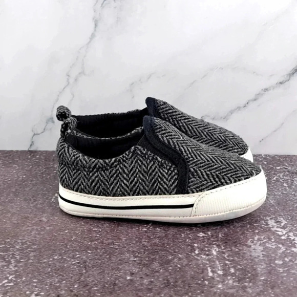 Carter's Infant Shoes - Grey - 6-9 month NWOT - Picture 4 of 6